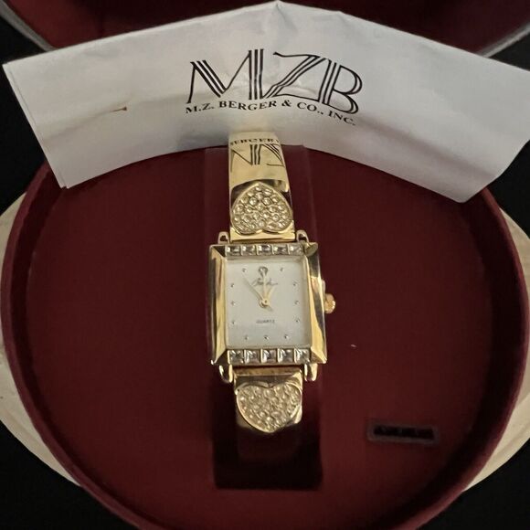 MZ Berger Cherish Women’s Gold and Heart Rhinestone Quartz Wristwatch IOB - Picture 1 of 13